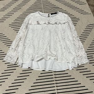 BKE Boutique Laced Top